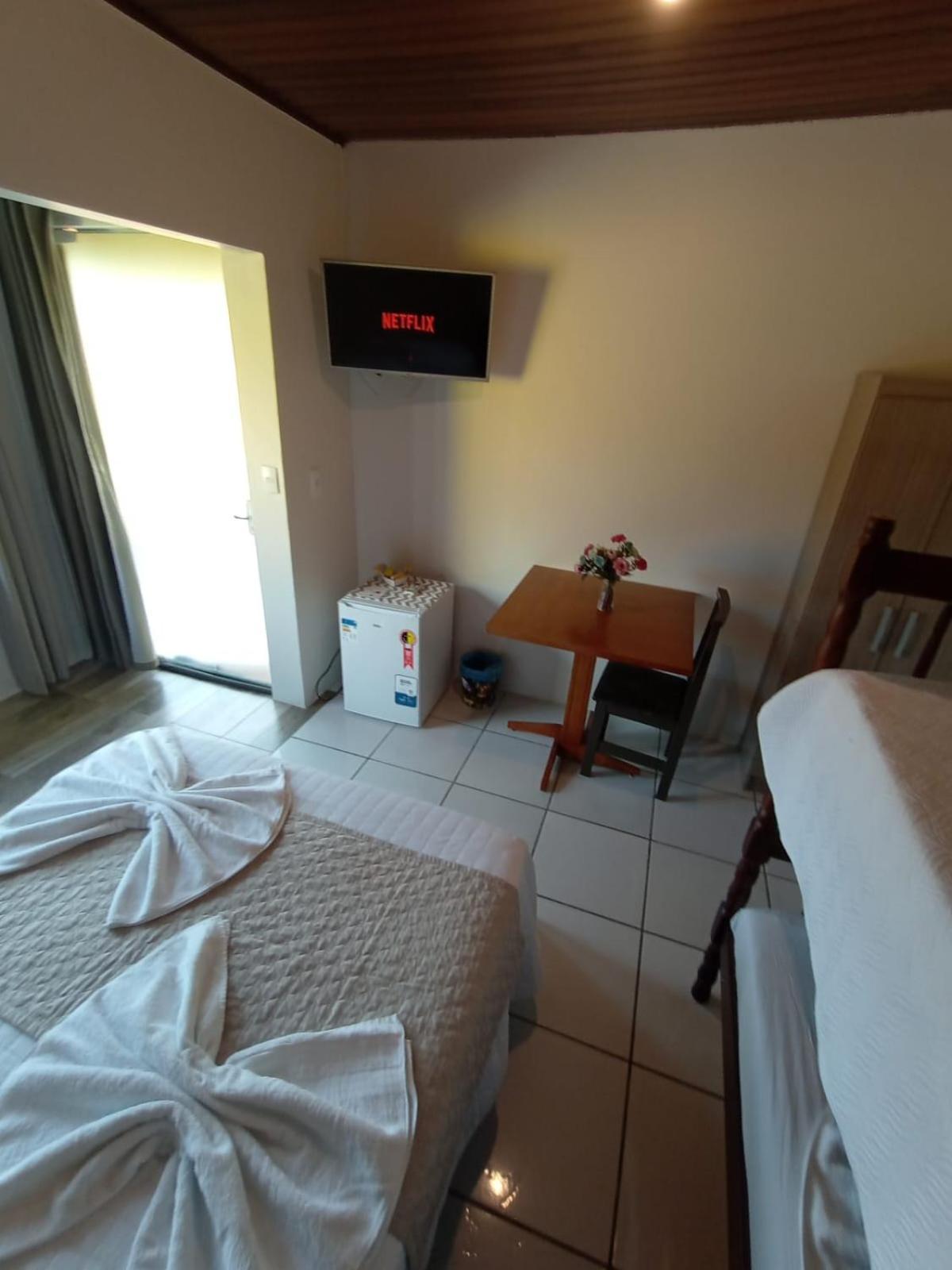 Pousada Vo Lica Com Piscina Penha  Esterno foto